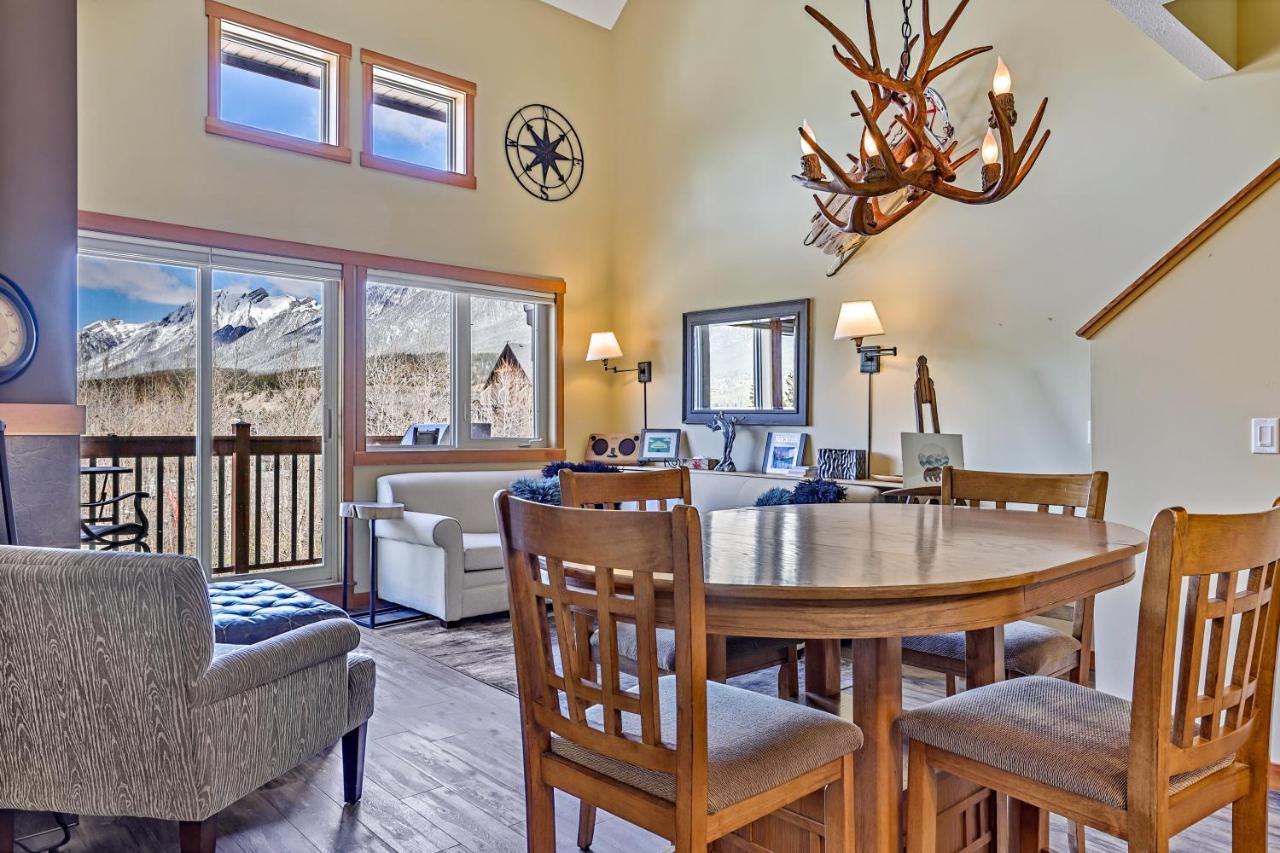 Ferienwohnung Spectacular Mountain View Corner Unit Pool Hot Tub Park Pass Canmore Exterior foto